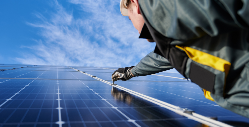 Ny handbok med tydliga riktlinjer för infästningar av solpaneler